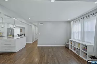1135 Stonewall Lane, Secaucus, NJ 07094 - Photo 4