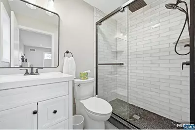 1135 Stonewall Lane, Secaucus, NJ 07094 - Photo 18