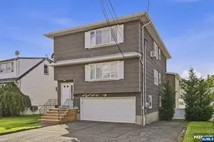 1135 Stonewall Ln, Secaucus, NJ 07094 - Photo 2