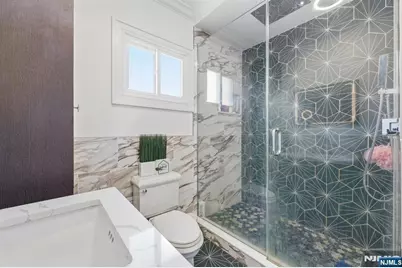 334 1st Avenue, Elizabeth, NJ 07206 - Photo 6