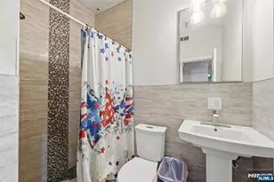 334 1st Ave, Elizabeth, NJ 07206 - Photo 14