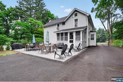 10 Prospect Avenue, Woodcliff Lake, NJ 07677 - Photo 26