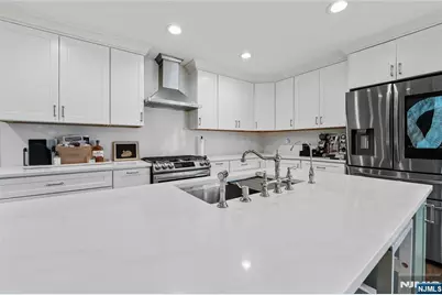390 Prospect Street, Glen Rock, NJ 07452 - Photo 8