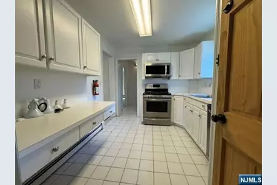135 Cresskill Avenue First Floor #First Floor, Dumont, NJ 07628 - Photo 6
