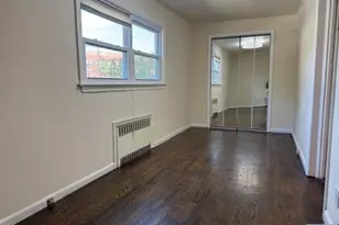 135 Cresskill Ave First Floor, Dumont, NJ 07628 - Photo 10