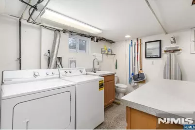 57 Sunderland Avenue, Rutherford, NJ 07070 - Photo 24