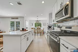 300 Graphic Blvd, New Milford, NJ 07646 - Photo 12