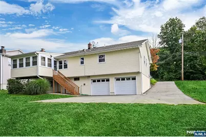 64 Tremont Terrace, Wanaque, NJ 07465 - Photo 18