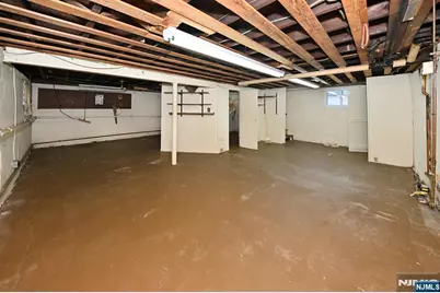 856 Ester Avenue, Teaneck Township, NJ 07666 - Photo 18