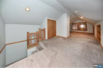 856 Ester Avenue, Teaneck Township, NJ 07666 - Photo 16