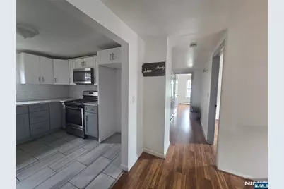 255 Jackson Avenue, Hackensack, NJ 07601 - Photo 4