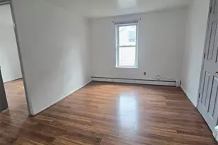 255 Jackson Ave, Hackensack, NJ 07601 - Photo 12