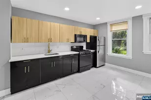 529 Clinton St, East Orange, NJ 07018 - Photo 24