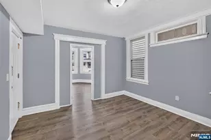 529 Clinton St, East Orange, NJ 07018 - Photo 14