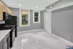 529 Clinton St, East Orange, NJ 07018 - Photo 26