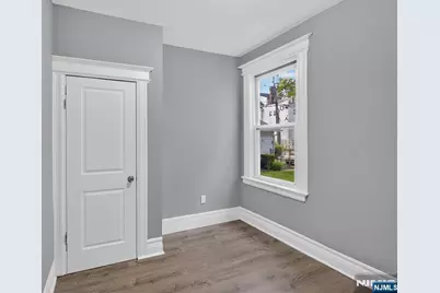 529 Clinton Street, East Orange, NJ 07018 - Photo 18