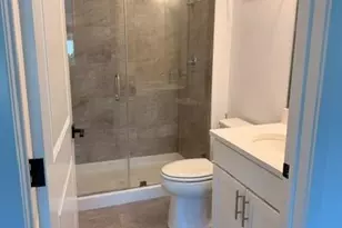480 Paterson Ave 305, East Rutherford, NJ 07073 - Photo 8