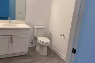 480 Paterson Ave 305, East Rutherford, NJ 07073 - Photo 4