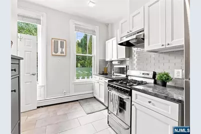 63 Madison Street 4 #4, Hoboken, NJ 07030 - Photo 14