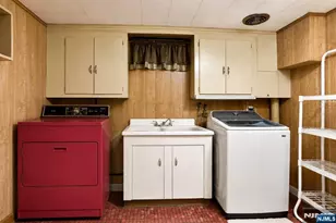 316 Grove St, New Milford, NJ 07646 - Photo 32
