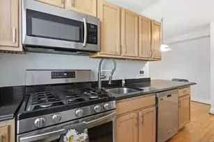 70 Munn Ave 413, East Orange, NJ 07018 - Photo 4