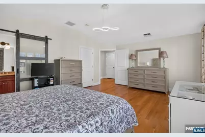 12 Washington Place A #A, Garfield, NJ 07026 - Photo 16