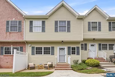 29 Riga Court, Scotch Plains Township, NJ 07076 - Photo 2