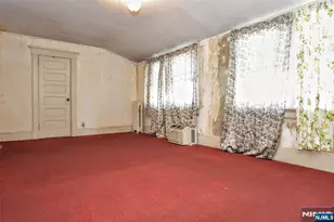 80 14th St, Prospect Park, NJ 07508 - Photo 16
