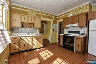 80 14th St, Prospect Park, NJ 07508 - Photo 10