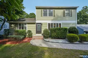 89 Minnehaha Blvd, Oakland, NJ 07436 - Photo 1