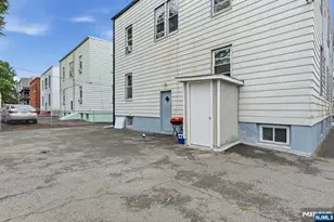 68 Halstead St, Newark, NJ 07106 - Photo 20