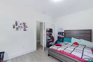 68 Halstead St, Newark, NJ 07106 - Photo 4