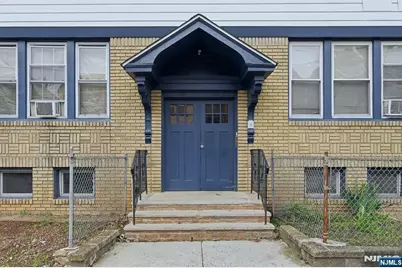 68 Halstead Street, Newark, NJ 07106 - Photo 2