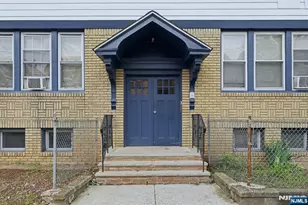 68 Halstead St, Newark, NJ 07106 - Photo 2