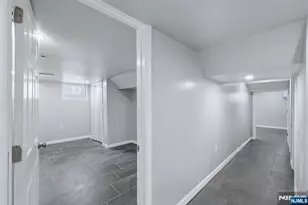 68 Halstead St, Newark, NJ 07106 - Photo 10