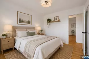2215 Central 5D, Fort Lee, NJ 07024 - Photo 4