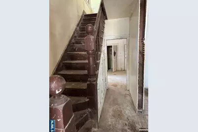 38 Sunset Avenue, Newark, NJ 07106 - Photo 6