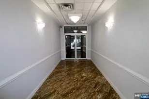 411-419 Chestnut 3C, Newark, NJ 07105 - Photo 26