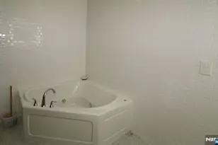 411-419 Chestnut 3C, Newark, NJ 07105 - Photo 14