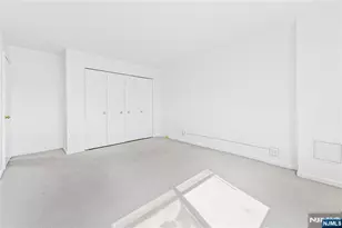 2185 Lemoine 5B, Fort Lee, NJ 07024 - Photo 16