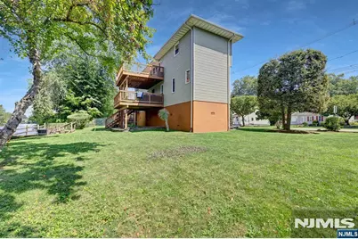 376 Riverside Avenue, Rutherford, NJ 07070 - Photo 44