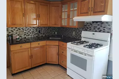 410 N 9th Street 2 #2, Prospect Park, NJ 07508 - Photo 4