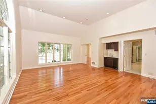 3 Split Rock Rd, Upper Saddle River, NJ 07458 - Photo 18