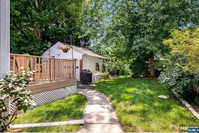 325 Terhune Avenue, Passaic, NJ 07055 - Photo 26