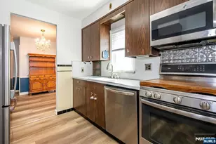 325 Terhune Ave., Passaic, NJ 07055 - Photo 8