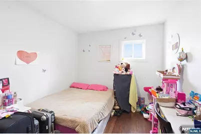 168 Garden Avenue, Belleville, NJ 07109 - Photo 14
