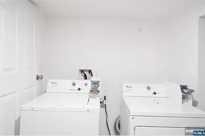 168 Garden Avenue, Belleville, NJ 07109 - Photo 20