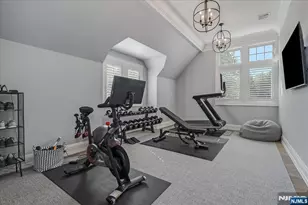 555 Miller Ct, Wyckoff Township, NJ 07481 - Photo 36
