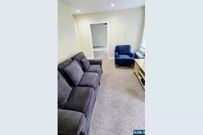 31 Hedden Terrace 2nd Floor #2nd floor, North Arlington, NJ 07031 - Photo 10