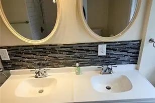 31 Hedden Terrace 2nd Floor, North Arlington, NJ 07031 - Photo 6